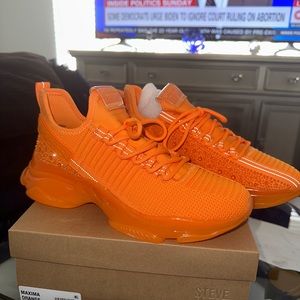Brand New Steve Madden Maxima Orange Size 11